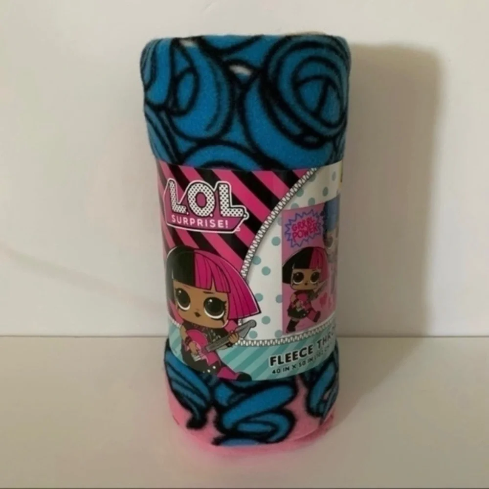 NWT. LOL SURPRISE! Fleece Throw
